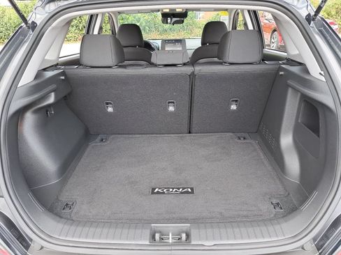Used 2023 Hyundai Kona SE w/ Cargo Package AWD/4WD image 13