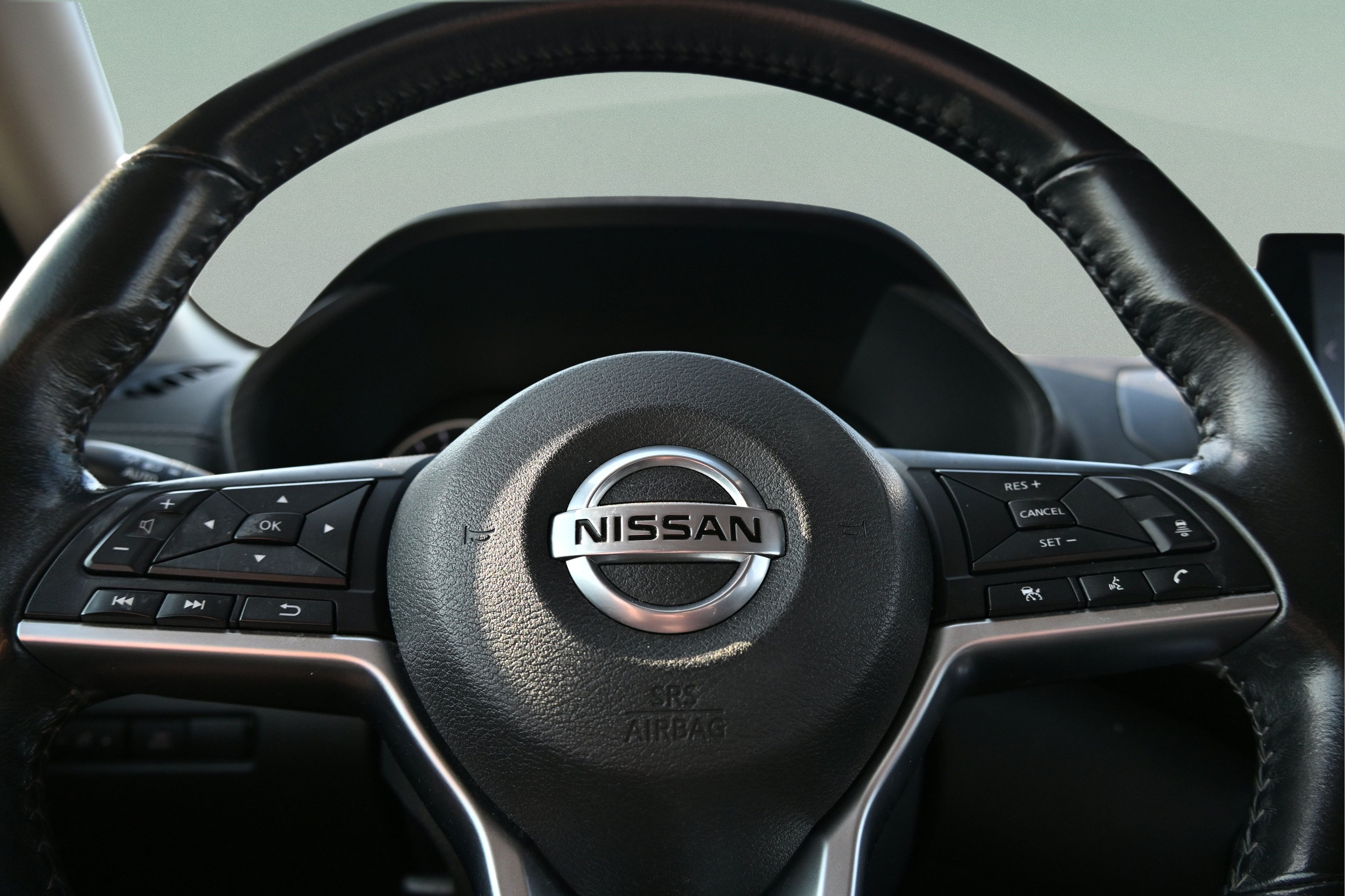 Used 2021 Nissan Sentra SV FWD image 24