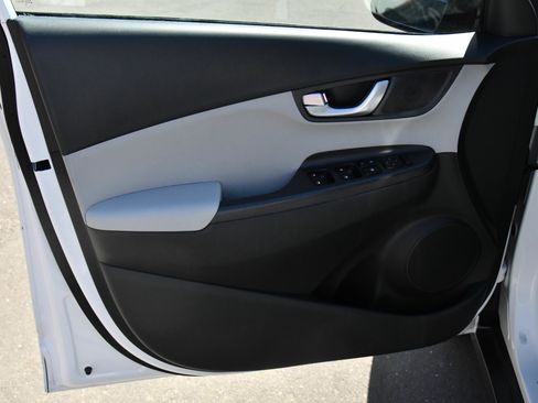 Used 2023 Hyundai Kona SEL w/ Cargo Package FWD image 14