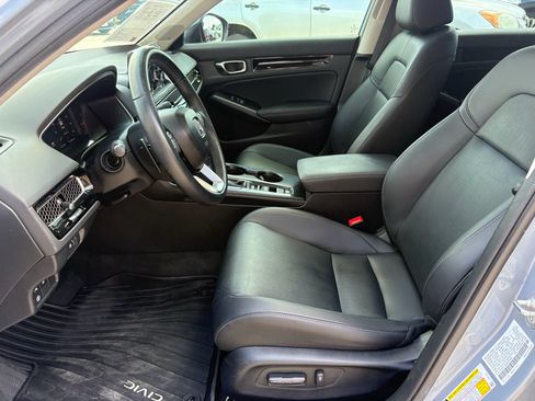 Certified 2024 Honda Civic Touring image 10