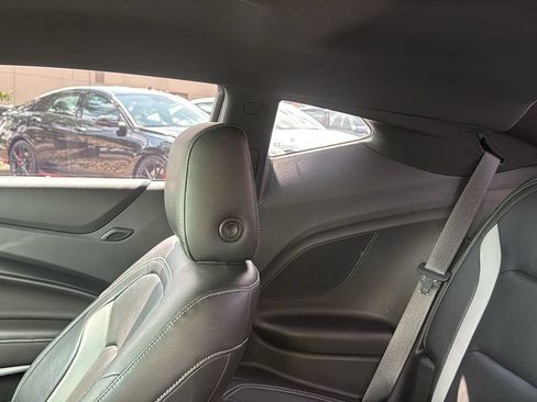 Used 2022 Chevrolet Camaro LT w/ Technology Package RWD image 28
