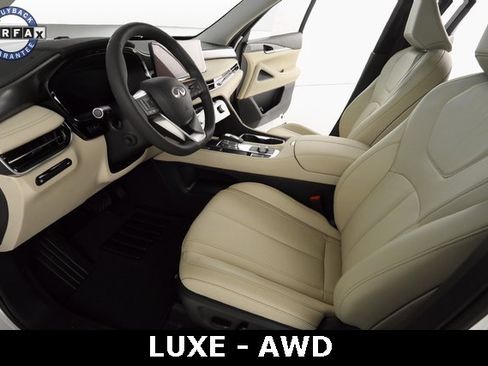 Used 2024 INFINITI QX60 Luxe image 16