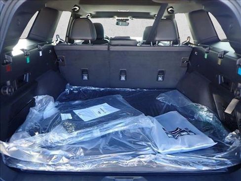 New 2026 Subaru Outback Limited image 8