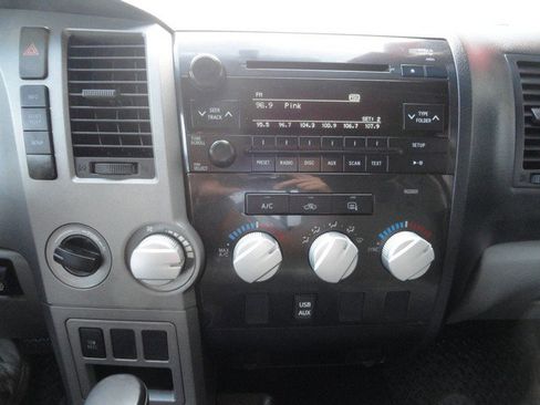 Used 2013 Toyota Tundra 4x4 Double Cab w/ TRD Off-Road Pkg image 17