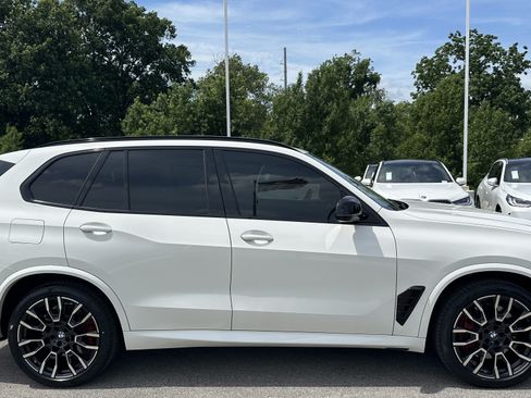 Certified 2025 BMW X5 M60i AWD/4WD image 11