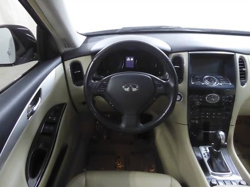 Used 2017 INFINITI QX50 2WD image 10