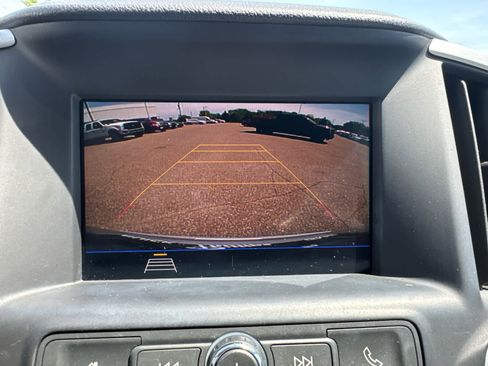 Used 2020 GMC Terrain SLE w/ Driver Convenience Package FWD image 11
