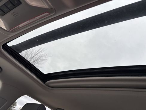 Used 2024 Toyota RAV4 XLE w/ Convenience Package image 20