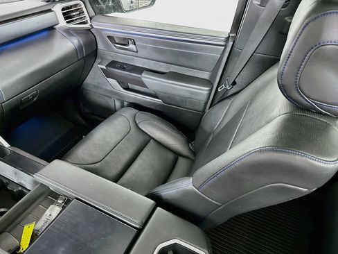 Used 2023 Toyota Tundra Platinum AWD/4WD image 25