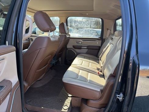 Used 2019 RAM 1500 Laramie image 12