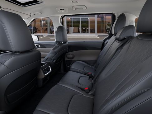 New 2026 Kia Carnival SX FWD image 18