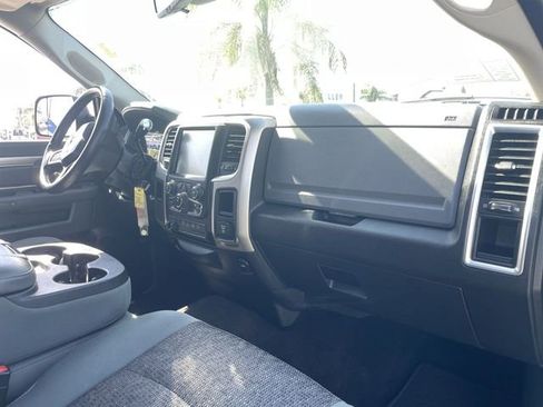 Used 2015 RAM 2500 Big Horn image 29