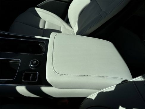 New 2026 Lincoln Aviator AWD image 21
