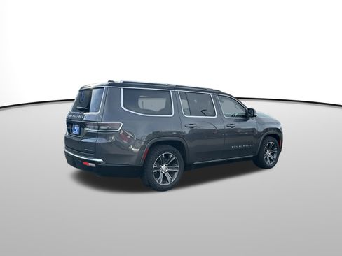Used 2022 Jeep Grand Wagoneer Series I image 5