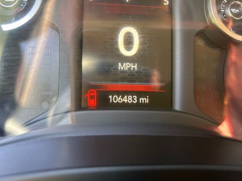 Used 2020 RAM 1500 Lone Star RWD image 10