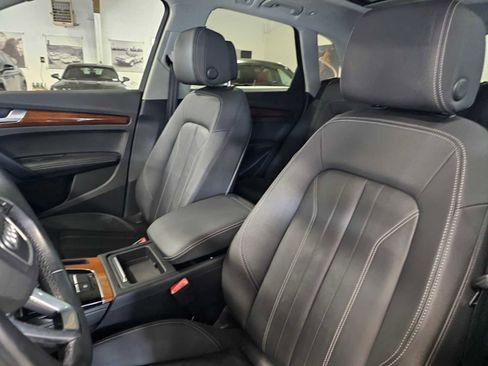 Used 2022 Audi Q5 2.0T Premium Plus image 22