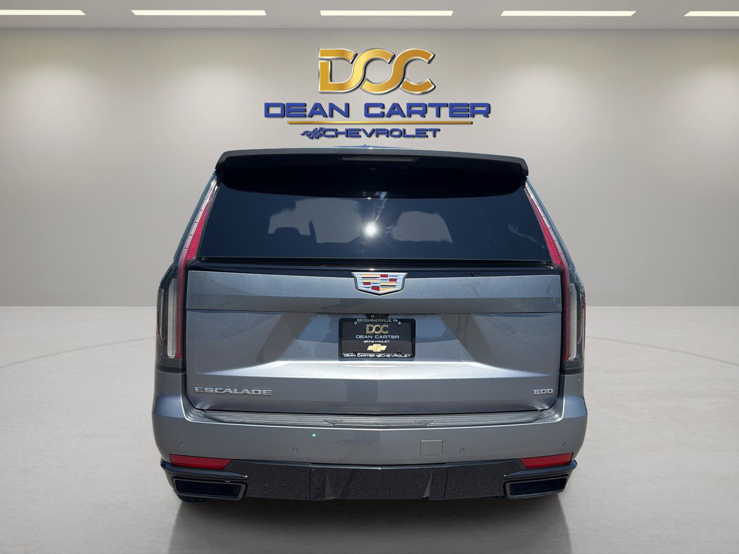 Used 2022 Cadillac Escalade ESV Sport AWD/4WD image 4