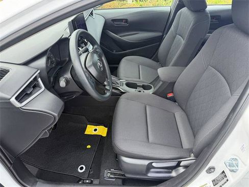 Certified 2025 Toyota Corolla LE image 19