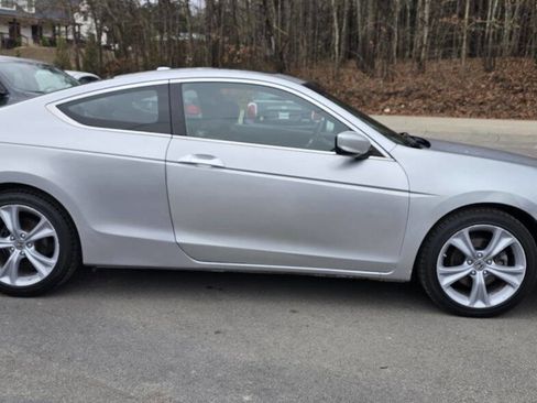 Used 2011 Honda Accord EX-L image 4