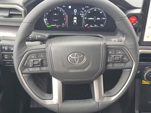 New 2026 Toyota Tacoma TRD Off-Road AWD/4WD image 15