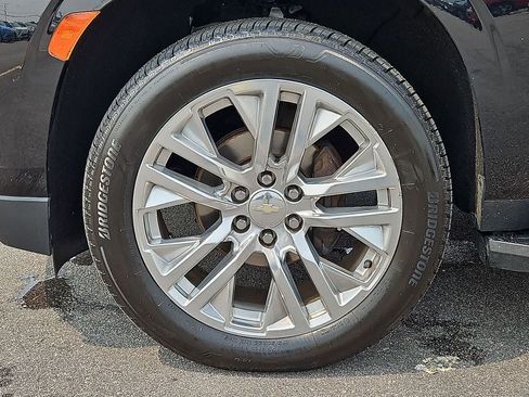 Certified 2021 Chevrolet Suburban High Country AWD/4WD image 39