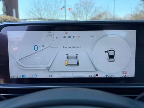 New 2025 Hyundai Ioniq 6 SEL image 14