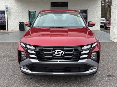 New 2026 Hyundai Tucson Blue SE image 22