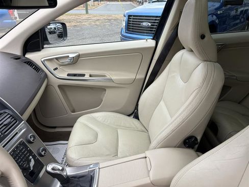Used 2013 Volvo XC60 3.2 image 8