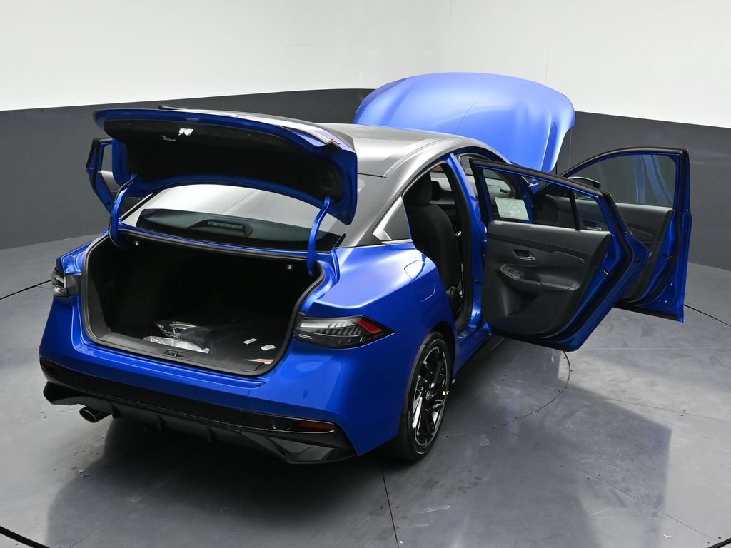 New 2026 Nissan Sentra SR w/ Floor Mat Package FWD image 32