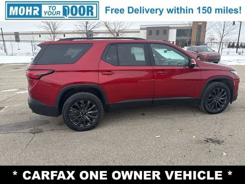 Used 2023 Chevrolet Traverse RS w/ LPO, Floor Liner Package image 6