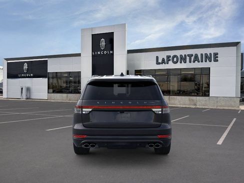 New 2026 Lincoln Aviator Reserve w/ Jet Appearance Package AWD/4WD image 5