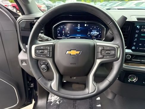 Used 2023 Chevrolet Silverado 1500 LT AWD/4WD image 22