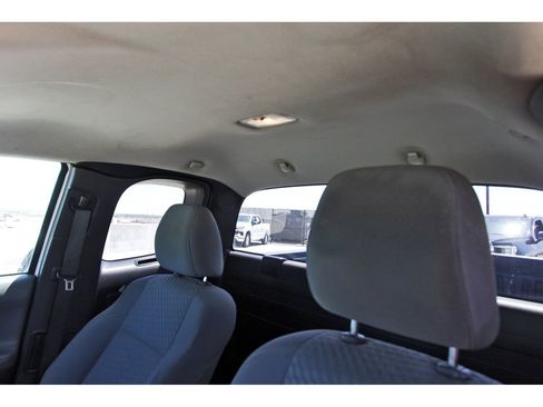 Used 2022 Toyota Tacoma SR AWD/4WD image 21