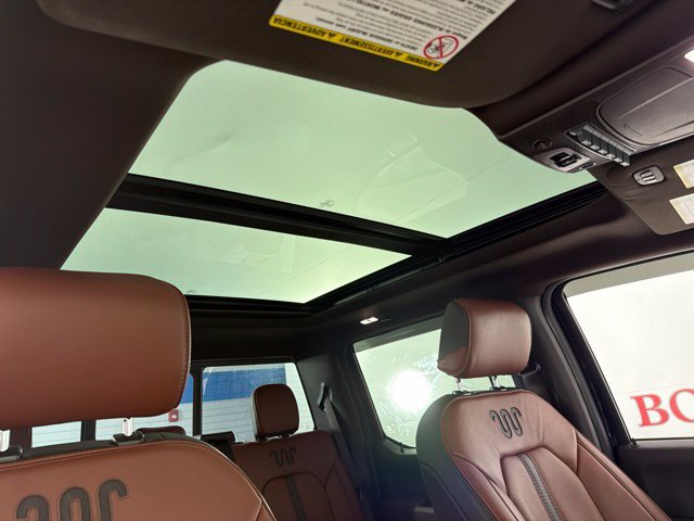 Used 2022 Ford F350 King Ranch w/ Tremor Off-Road Package AWD/4WD image 39