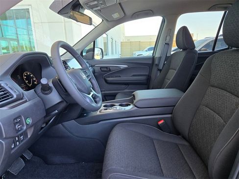 New 2026 Honda Ridgeline Sport image 9