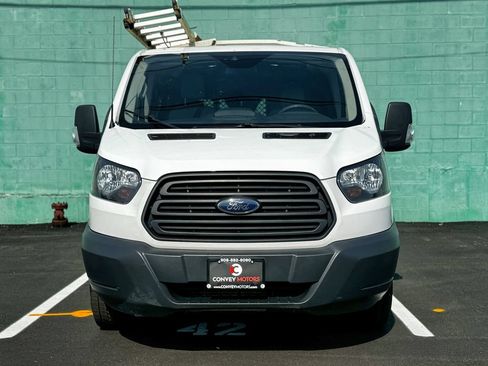 Used 2018 Ford Transit 250 130 Low Roof RWD image 3