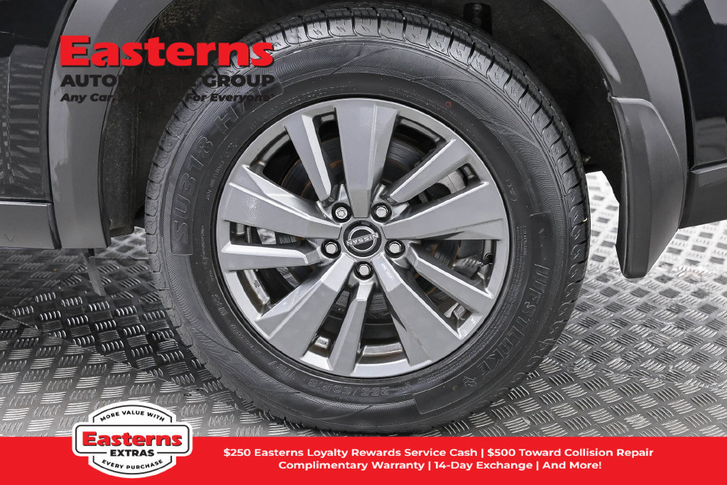 Used 2024 Nissan Pathfinder S AWD/4WD image 32
