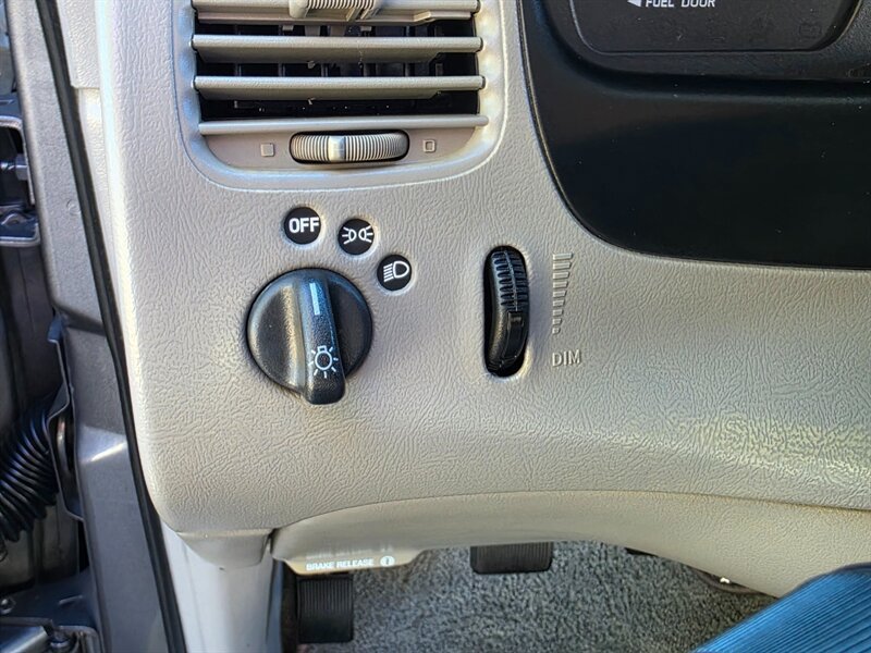 Used 1998 Ford Ranger Splash RWD image 39