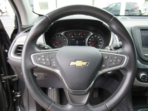 Certified 2022 Chevrolet Equinox LT FWD image 22