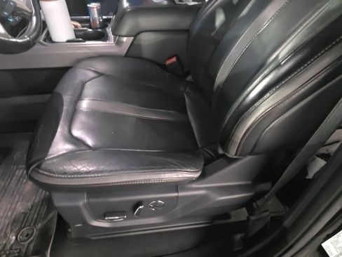 Used 2019 Ford F250 Platinum w/ Platinum Ultimate Package image 15