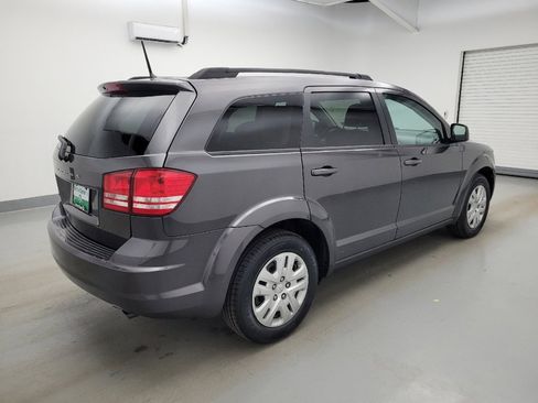 Used 2019 Dodge Journey SE FWD image 10