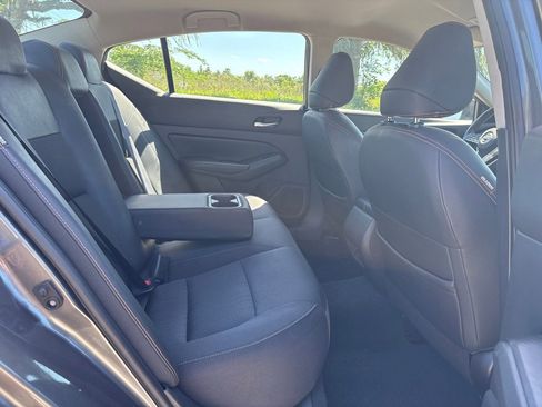 Used 2022 Nissan Altima 2.5 SR image 17