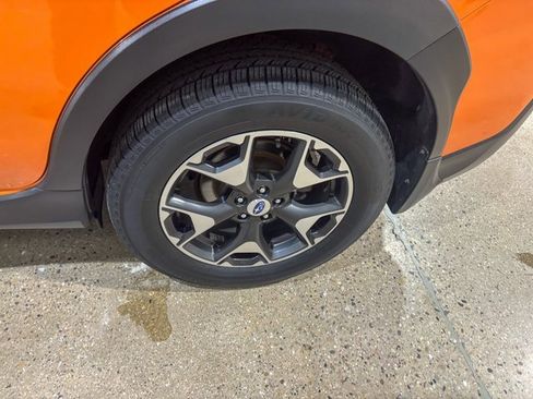 Used 2018 Subaru Crosstrek 2.0i Premium image 13