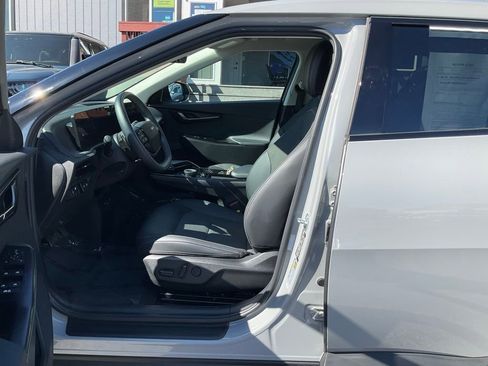 Used 2025 Kia EV6 Light image 14