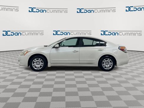 Used 2012 Nissan Altima 2.5 S w/ Value Pkg FWD image 5
