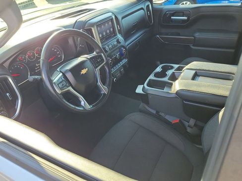 Used 2021 Chevrolet Silverado 1500 LT image 10