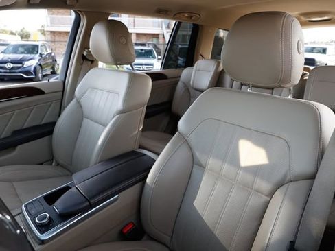 Used 2016 Mercedes-Benz GL 450 4MATIC image 6