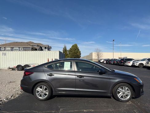 Used 2020 Hyundai Elantra SEL image 6