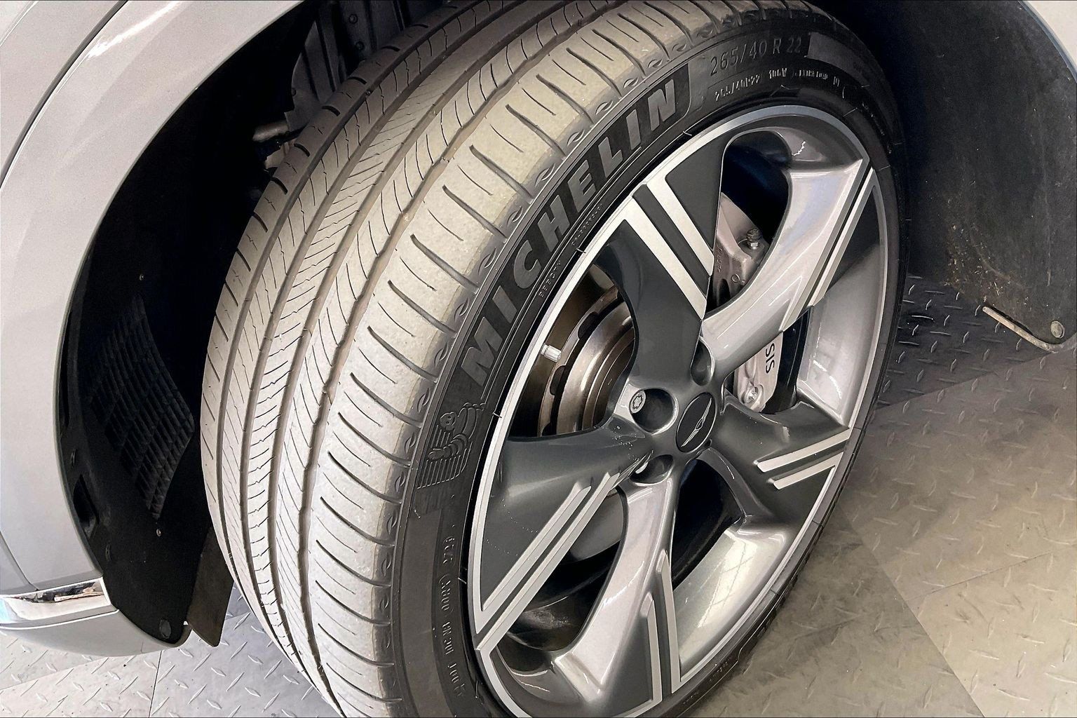 Used 2025 Genesis GV80 3.5T Prestige AWD/4WD image 33