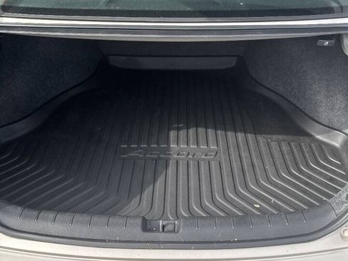 Used 2013 Honda Accord Sport image 8